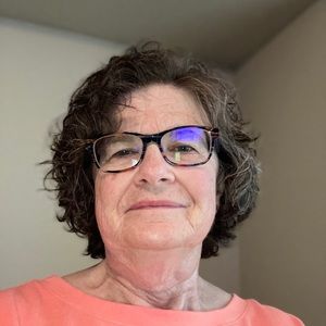 Meet your Posher, Deborah